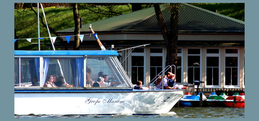 SCHIFFSTOUR AUF DEM SCHAALSEE SCHIFFSTOUR AUF DEM SCHAALSEE